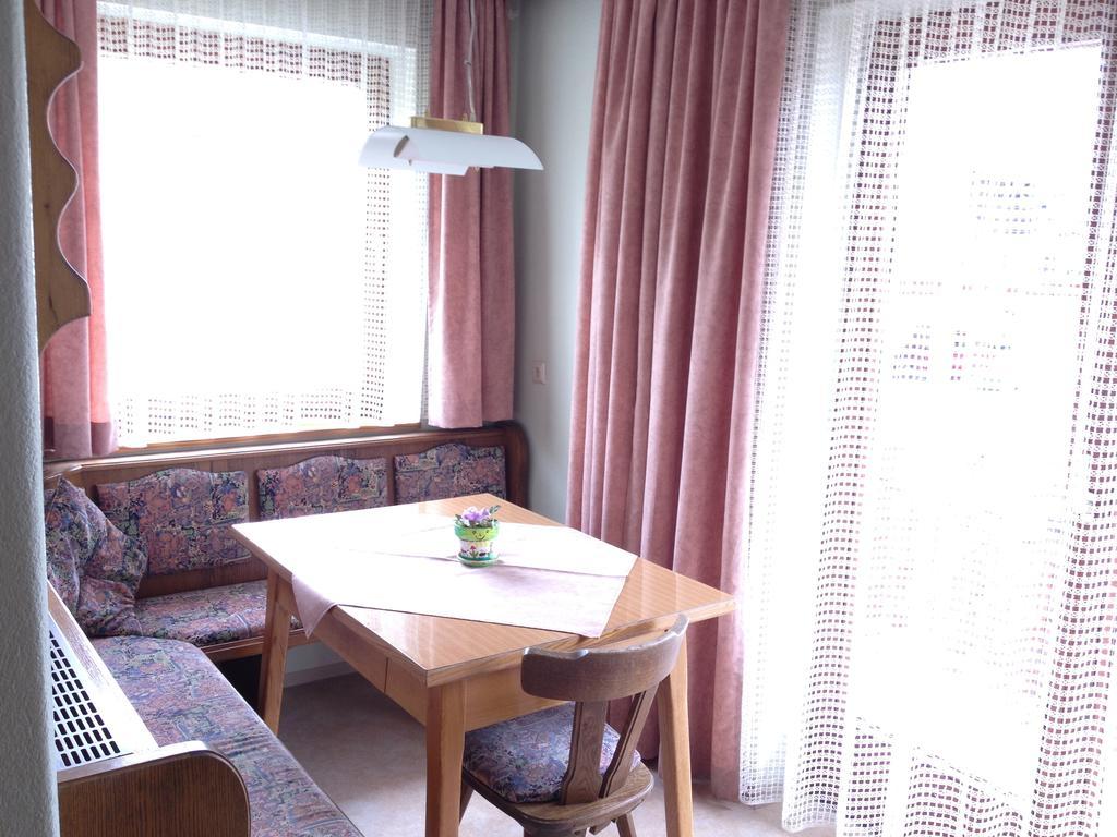 Pension Seerose Drobollach am Faaker See Room photo